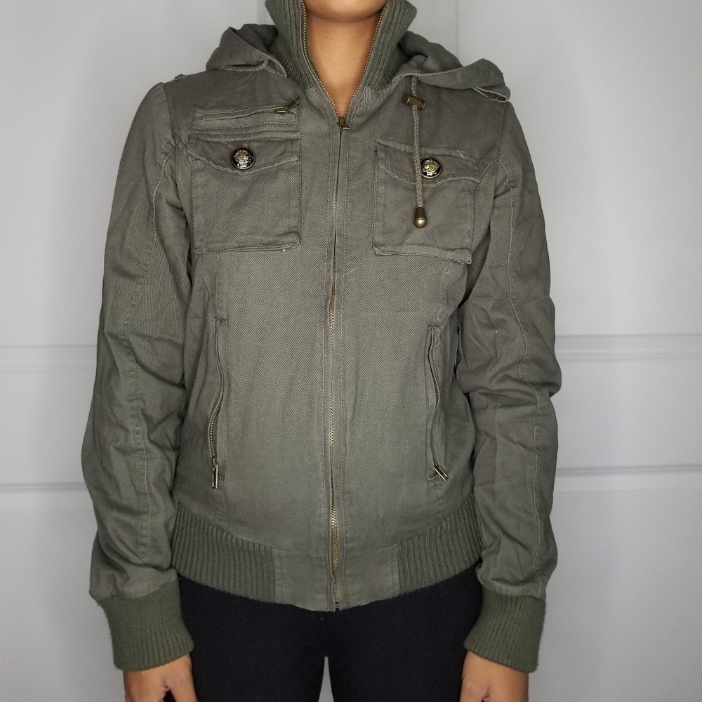 SOLD | Olive green jacket